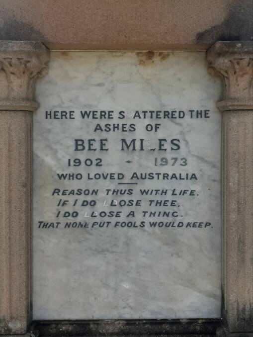The plaque at Bee's grave, Rookwood Necropolis, Sydney. Picture from Facebook