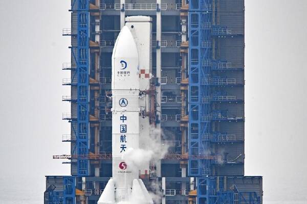 China says its Chang'e-6 probe has successfully launched on a mission to the far side of the moon. (EPA PHOTO)