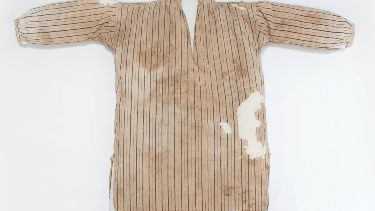 Convict shirt 1840, Hyde Park Barracks Archaeological Collection (c) Jamie North for Sydney Living Museums.